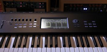 Рабочая станция Korg NAUTILUS-61